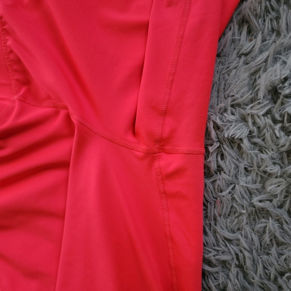 PLUS Livi High Rise Active Capri - Picture 4 of 4